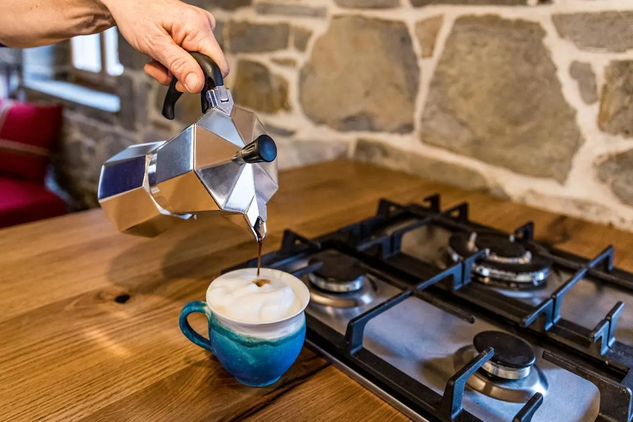 Mountain Lodge Istria, Stone Lodge I Roč 펜션