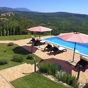 Andrea With Infinity Salty Pool Ferienhaus