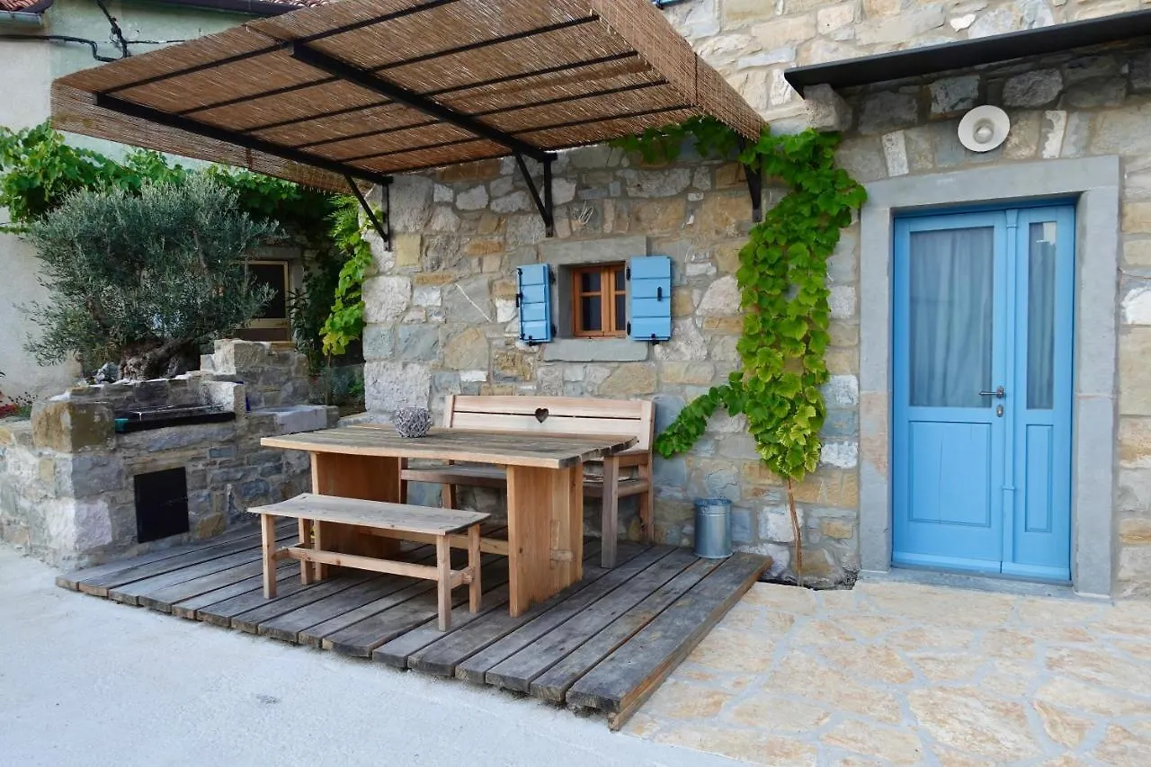 Mountain Lodge Istria, Stone Lodge I Roc Croatia
