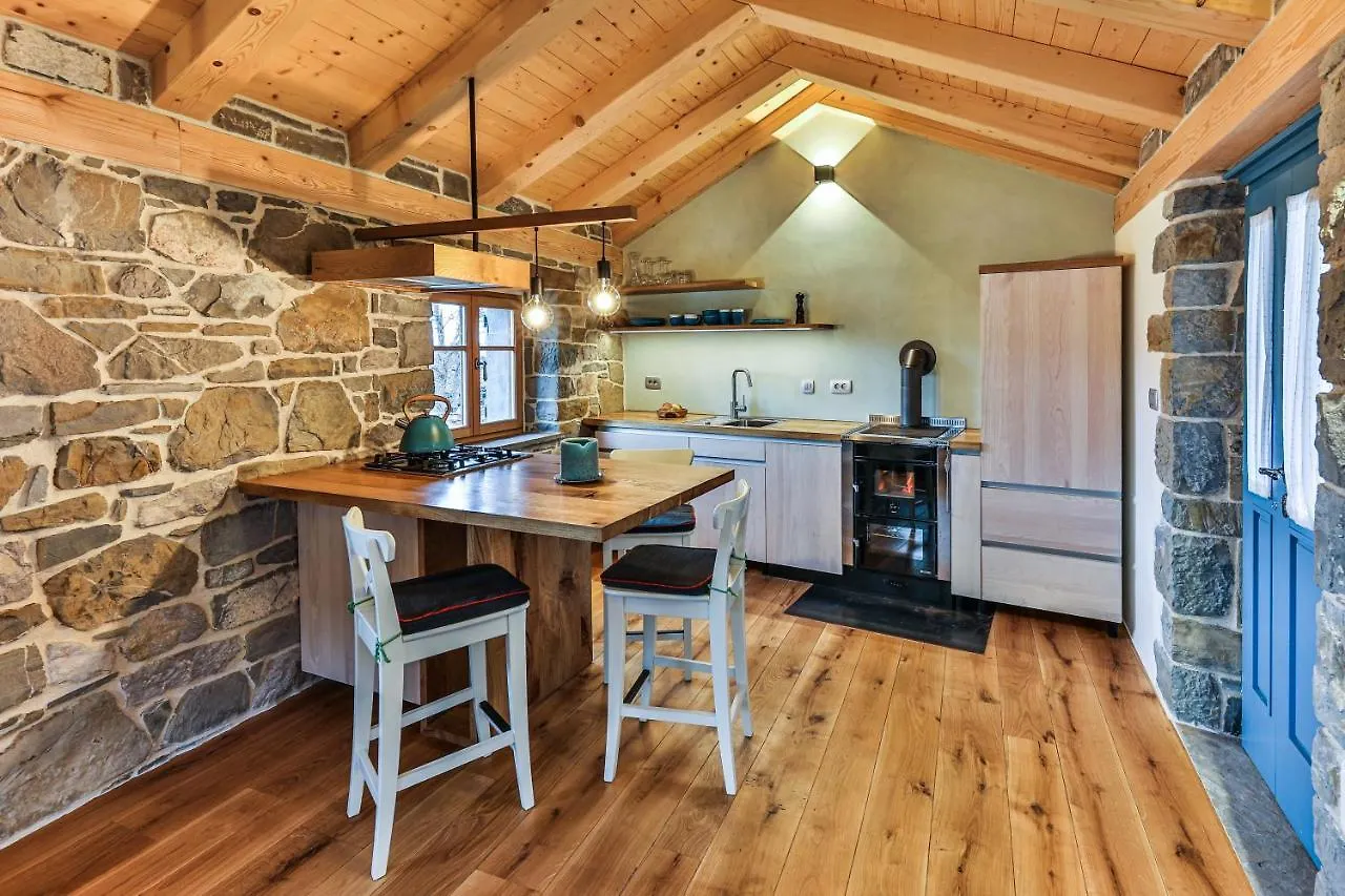 Mountain Lodge Istria, Stone Lodge I Roc